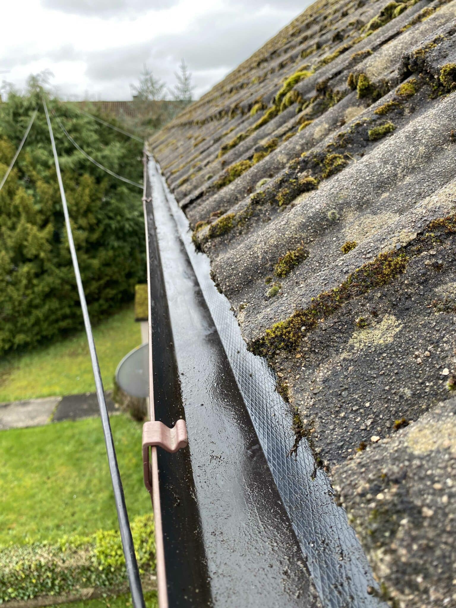 Roof gutter during maintenance